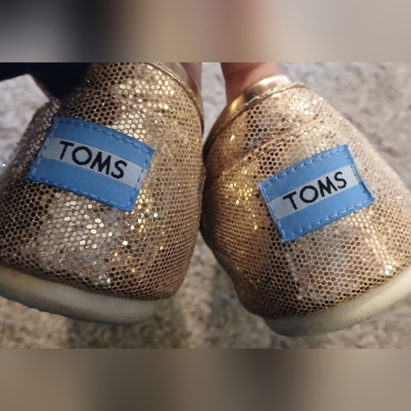 TOMS Rose Gold Glitter Flats W12 Women’s 12 Classic Alpargata Slip On - Picture 2 of 7
